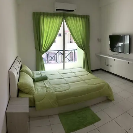 Api Api Centre Apartment Homestay Kota Kinabalu Exterior photo